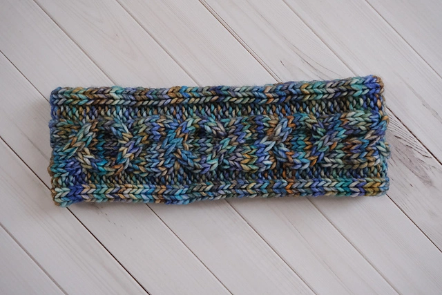 Circuitous Ear Warmer - Image 5