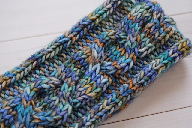 Circuitous Ear Warmer - Image 6