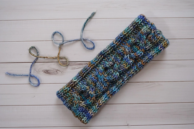 Circuitous Ear Warmer - Image 9