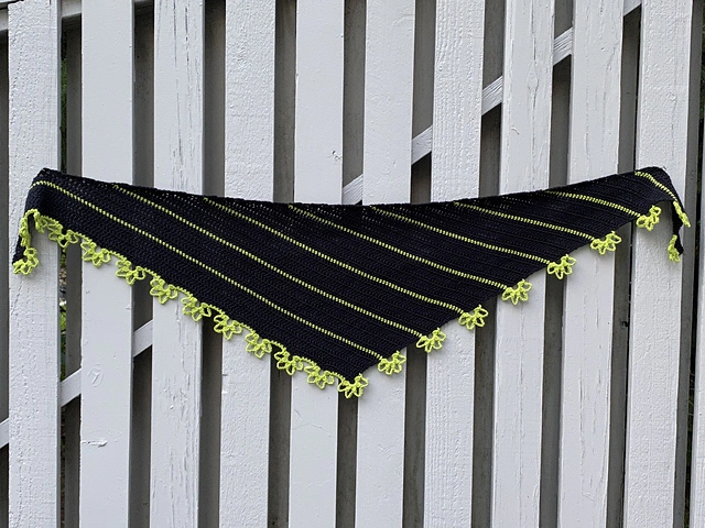 Flower Stripe Shawl - Image 3