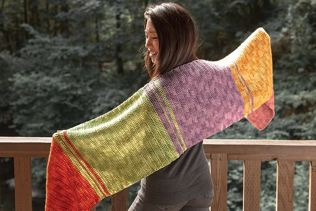 Holiday Sweets Shawl - Image 3