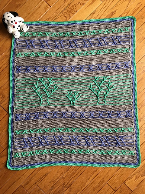 Little Tree Blanket - Image 2
