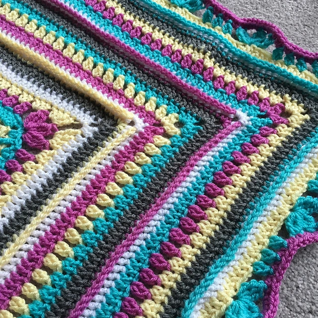 Petals and Ridges Blanket - Image 5