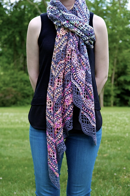 Polychromatic Shawl - Image 10