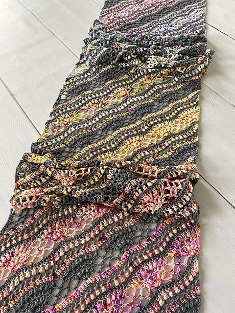 Polychromatic Shawl - Image 12