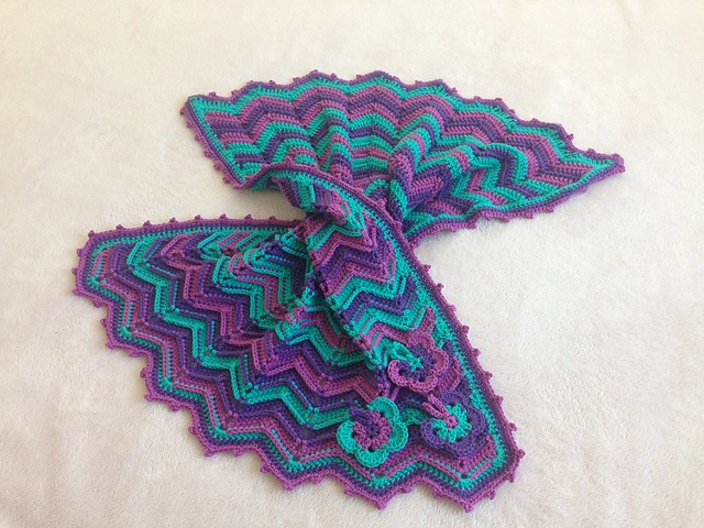 Ridged Chevron Butterfly Blanket - Image 3