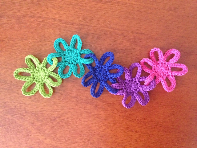 String of Flowers (Flower Garland) - Image 2