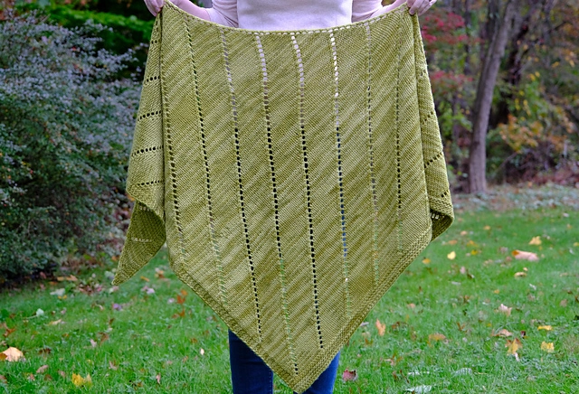 Viridescent Shawl - Image 2