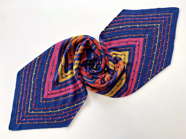 Without Loss of Generality Shawl - Image 8